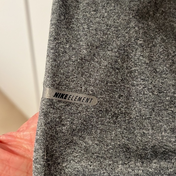 Nike Element 1/4 Zip Long Sleeve Running Top - Picture 7 of 7